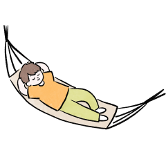 ハンモックで休んでいる男の子