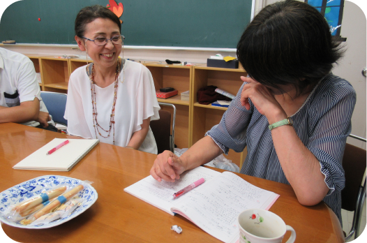 親の会の様子